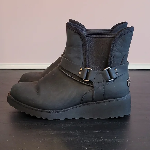 NWOB UGG black Glen boots - Picture 3 of 6